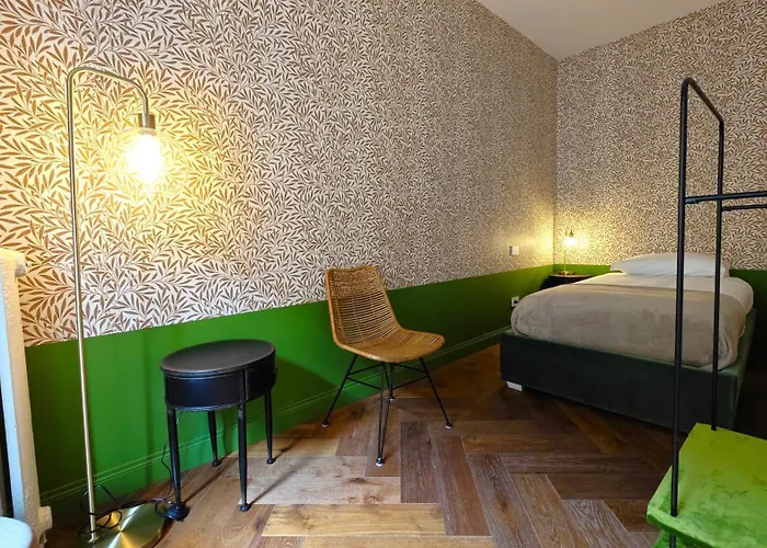 Hostdomus - Sonnaz Apartment *