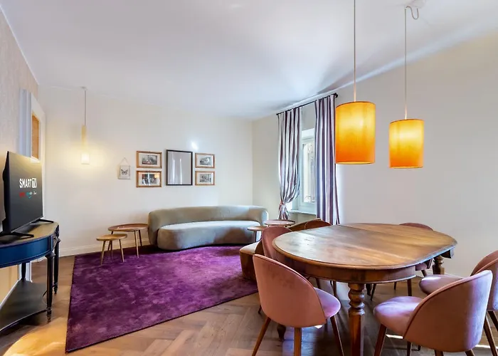 Hostdomus - Sonnaz شقة *